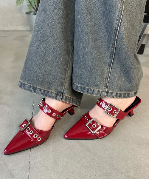 sedacle girl(セダクルガール)の「ベルトデザインミュール(パンプス・レディース・ブラック/シルバー/ボルドー/レオパード・LARGE/MEDIUM)」の3枚目の写真