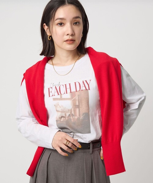 green label relaxing（グリーンレーベルリラクシング）の「【WEB限定】＜at ease＞フォトプリント ロングスリーブ Tシャツ（Tシャツ/カットソー・レディース・ダークグレー/その他1/その他2/その他3/ブラウン・FREE）」の4枚目の写真