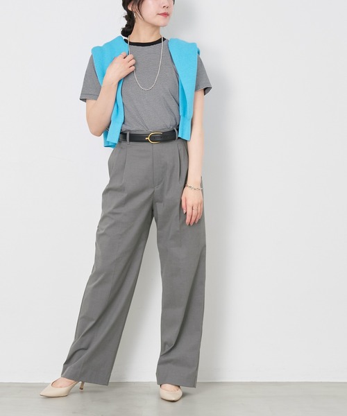 MICA&DEAL（マイカ＆ディール）の「2タックストレートパンツ〈2サイズ展開〉（その他パンツ・レディース・イエロー/ネイビー/グレー・36/38）」の4枚目の写真