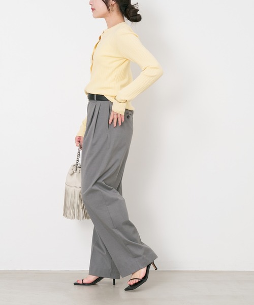 MICA&DEAL（マイカ＆ディール）の「2タックストレートパンツ〈2サイズ展開〉（その他パンツ・レディース・イエロー/ネイビー/グレー・36/38）」の22枚目の写真