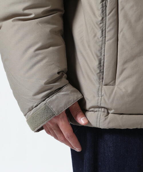 THE NORTH FACE(ザノースフェイス)の「THE NORTH FACE (ザ・ノース・フェイス)Alteration Baffs Jacket ND92564 オルタレーションバフズジャケット ユニセックス(ダウンジャケット/コート・メンズ・ブラック/ブラウン系その他4/グレー・S/M/L/XL/XS)」の21枚目の写真