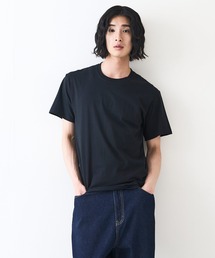 【HANES/ヘインズ】【両脇に接ぎ目がない丸胴仕様】クルーネックTシャツ 2枚セット タグレス仕様 ワンポイントロゴ まとめ買い ユニセックス