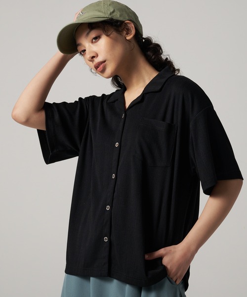 Eddie Bauer(エディーバウアー)の「ジャージー 開襟シャツ(シャツ/ブラウス・レディース・アイボリー/ブラック/パープル・S/M/L/XL)」の2枚目の写真