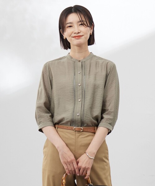 J.PRESS(ジェイプレス)の「【WEB限定カラーあり・洗える】Sheer Vis リネン バンドカラー ブラウス(シャツ/ブラウス・レディース・サックスブルー系/カーキ系/アイボリー系/ネイビー系・T13/T15)」の2枚目の写真