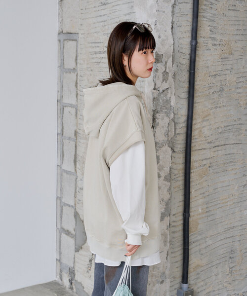 WHIMSIC（ウィムジック）の「*【WHIMSIC/SETUP対応】ガーメントダイスウェットフーディーベスト（ベスト・レディース・チャコールグレー/オフホワイト・FREE）」の9枚目の写真