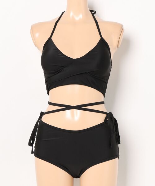 ら*S様 d.i.a. オフショルダー ホルターネック 黒レースと縁取りがポイン セール】【2点セット】ツイスト クロスストラップ ホルターネック