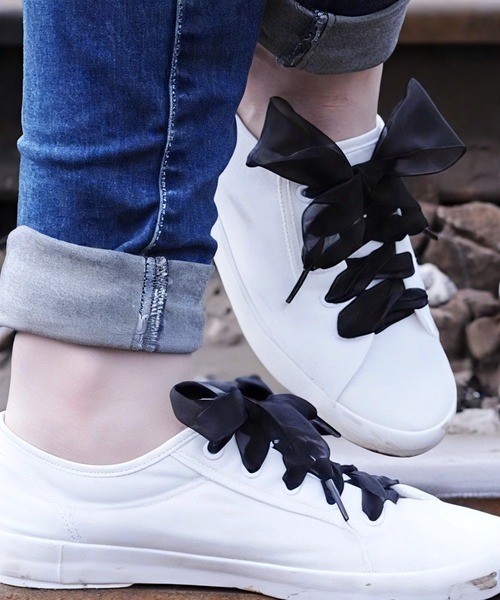 paravion（パラビオン）の「オーガンジーリボン靴紐（シューズアクセサリー・レディース・ホワイト/ブラック/ブルー/イエロー/ピンク・FREE）」の8枚目の写真