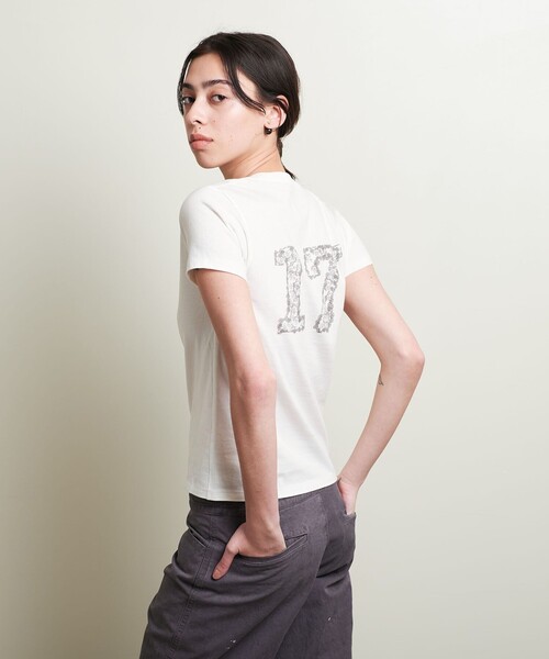 ATTISESSION(アティセッション)の「<ATTISESSION>OBSESSION コットン Tシャツ(Tシャツ/カットソー・レディース・オフホワイト/グレー・FREE)」の3枚目の写真