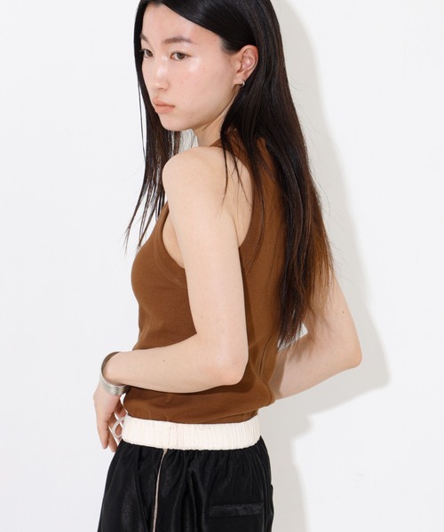 NOMINE(ノミネ)の「カップイン テレコ タンクトップ(タンクトップ・レディース・ホワイト/チャコールグレー/ブラック/ブラウン・フリー)」の18枚目の写真