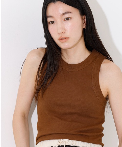 NOMINE(ノミネ)の「カップイン テレコ タンクトップ(タンクトップ・レディース・ホワイト/チャコールグレー/ブラック/ブラウン・フリー)」の13枚目の写真