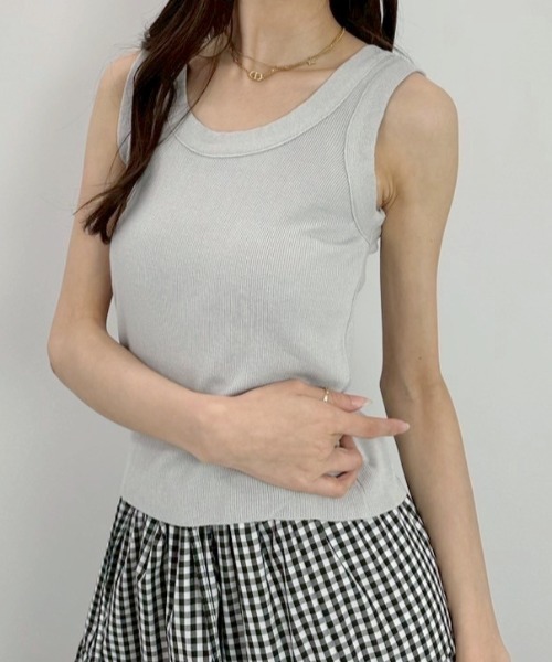 Teem Store(チームストア)の「シンプルカラータンクトップ(タンクトップ・レディース・ブラック/ベージュ/ブラウン/グレー/カーキ/ピンク/イエロー/ホワイト・F)」の20枚目の写真