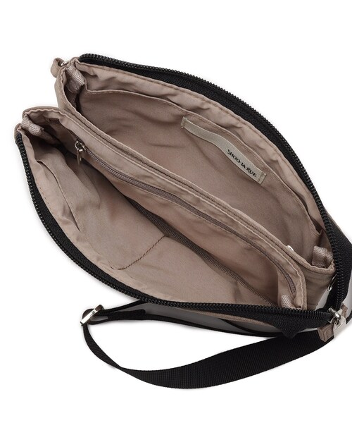 SHOO・LA・RUE（シューラルー）の「【撥水】2層ミニショルダーバッグ（ショルダーバッグ・レディース・ブラック/ダークグレー/ライトパープル・00）」の17枚目の写真