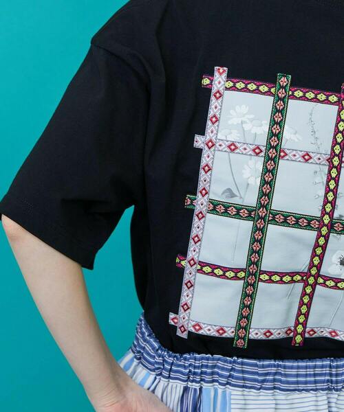 FRAPBOIS(フラボア)の「チェッフラT(Tシャツ/カットソー・レディース・ホワイト/ブラック・1/2)」の16枚目の写真