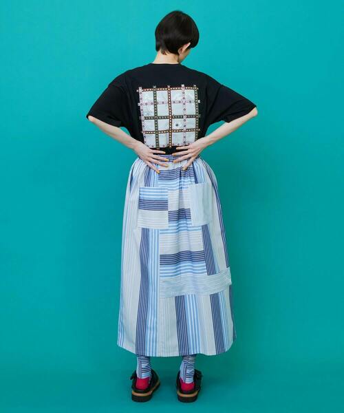 FRAPBOIS(フラボア)の「チェッフラT(Tシャツ/カットソー・レディース・ホワイト/ブラック・1/2)」の21枚目の写真