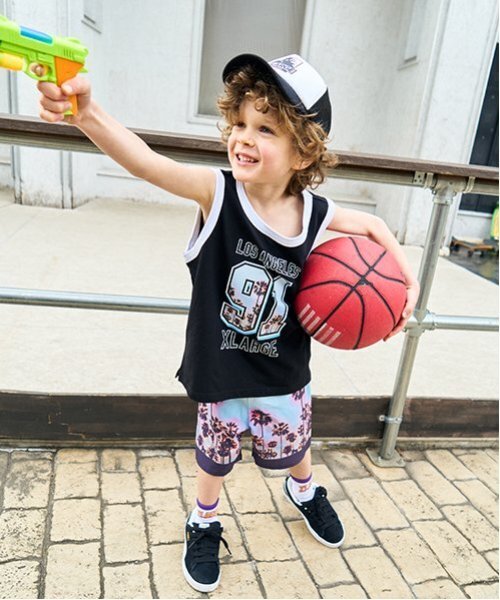 XLARGE KIDS（エクストララージキッズ）の「パームツリーショートパンツ（その他パンツ・キッズ・ブラック/ホワイト・90cm/130cm/110cm/120cm/140cm/100cm）」の2枚目の写真