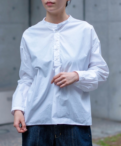 D.M.G.（ドミンゴ）の「[D.M.G / ディーエムジー] 50タイプライター プルオーバーシャツ（シャツ/ブラウス・レディース・ホワイト・2/3）」の2枚目の写真