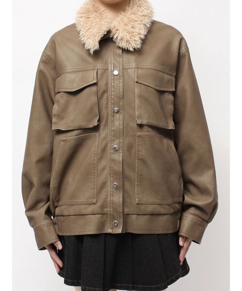 CALNAMUR（カルナムール）の「ファーカラーフェイクレザーモンスターブルゾン（ブルゾン・レディース・ブラウン/ブラック/ベージュ・FREE）」の6枚目の写真