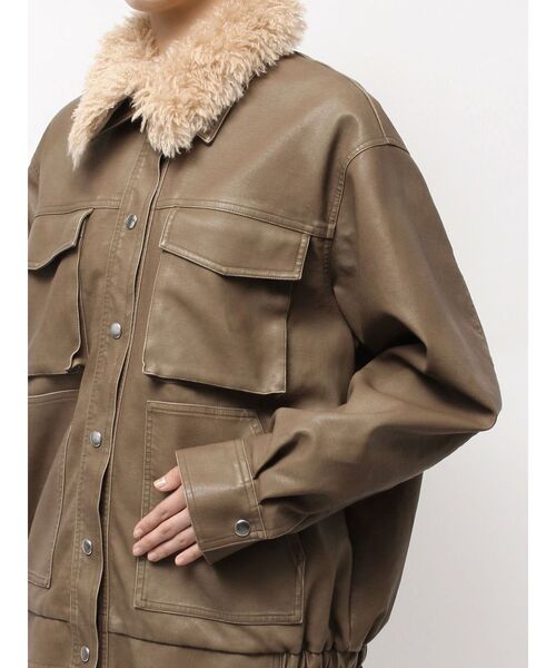 CALNAMUR（カルナムール）の「ファーカラーフェイクレザーモンスターブルゾン（ブルゾン・レディース・ブラウン/ブラック/ベージュ・FREE）」の10枚目の写真