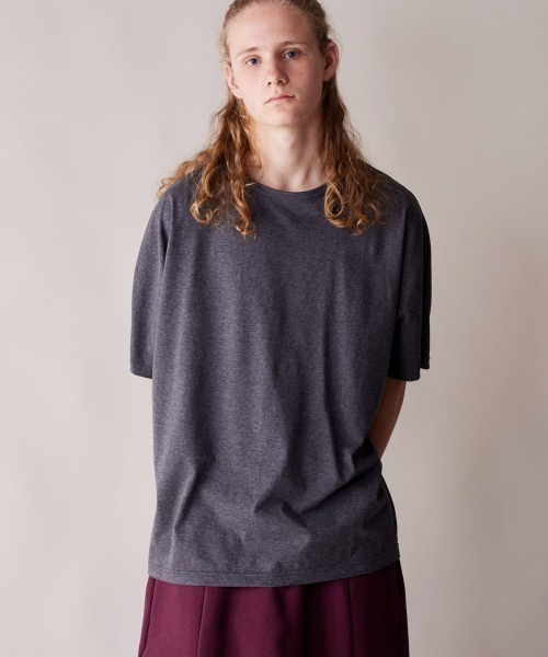 rehacer(レアセル)の「rehacer : Dolman Drape CS / ドルマンドレープ カットソー(Tシャツ/カットソー・メンズ・チャコールグレー/グレイッシュベージュ/スミクロ・SMALL/MEDIUM/LARGE/X-LARGE)」の8枚目の写真