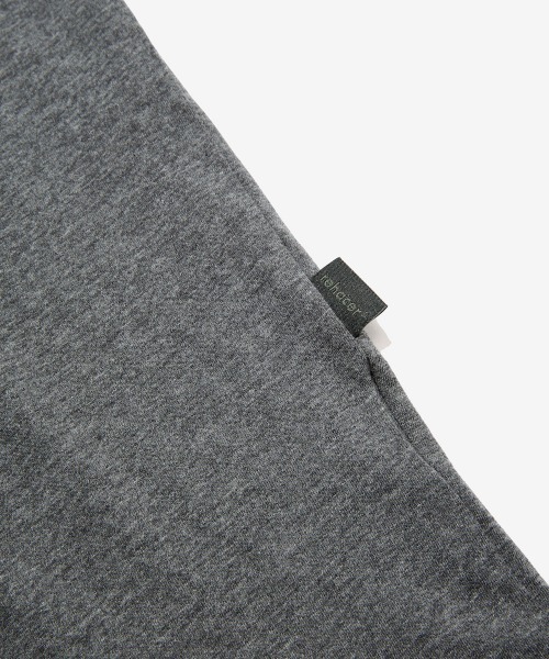 rehacer(レアセル)の「rehacer : Dolman Drape CS / ドルマンドレープ カットソー(Tシャツ/カットソー・メンズ・チャコールグレー/グレイッシュベージュ/スミクロ・SMALL/MEDIUM/LARGE/X-LARGE)」の17枚目の写真