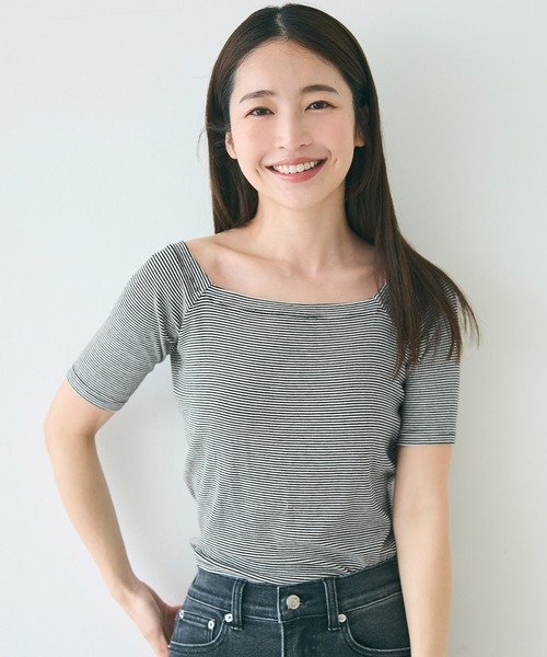 【新品タグ付き】OTO.HA オフショルダー 半袖 トップス ホワイト オフショルダー トップス 半袖 肩出し 肩あき 5分袖 tシャツ
