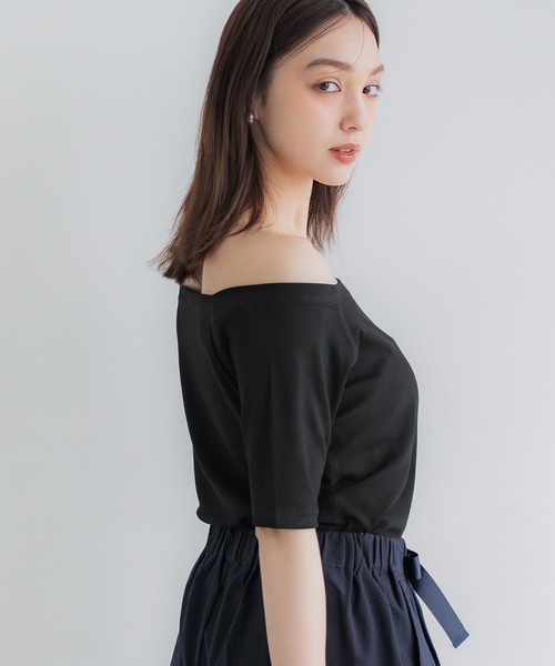 coca(coca)(コカ)の「オフショルダートップス(Tシャツ/カットソー・レディース・ブラック/ホワイト/チャコール/その他1・S/L/M)」の15枚目の写真