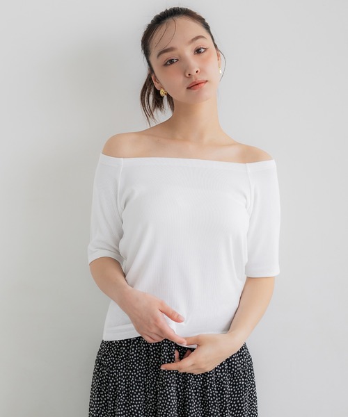 coca(coca)(コカ)の「オフショルダートップス(Tシャツ/カットソー・レディース・ブラック/ホワイト/チャコール/その他1・S/L/M)」の8枚目の写真