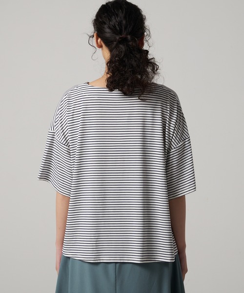 Eddie Bauer(エディーバウアー)の「ボーダー 半袖 Tシャツ(Tシャツ/カットソー・レディース・ダークベージュ/オフホワイト/ブラック・S/M/L/XL)」の7枚目の写真