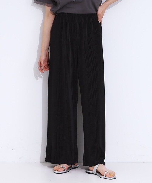 SHOO・LA・RUE（シューラルー）の「さらさら楽ちん プリーツ ワイドパンツ（その他パンツ・レディース・レッド系/グリーン系その他4/チャコールグレー/ベージュ系6/ブラック/ブラック系6・04/03/02/01）」の11枚目の写真