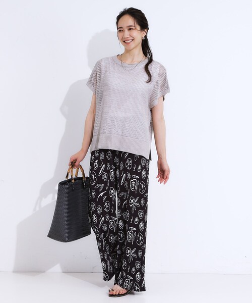 SHOO・LA・RUE（シューラルー）の「さらさら楽ちん プリーツ ワイドパンツ（その他パンツ・レディース・レッド系/グリーン系その他4/チャコールグレー/ベージュ系6/ブラック/ブラック系6・04/03/02/01）」の17枚目の写真