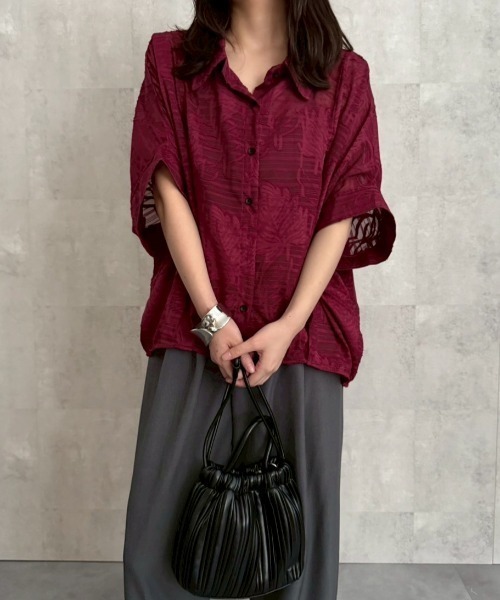 ap retro（アプレトロ）の「ジャガードフラワーブラウス / シアーシャツ《動画あり》（シャツ/ブラウス・レディース・ブラック/ホワイト/ライトブルー/ボルドー/ブラウン・FREE）」の9枚目の写真