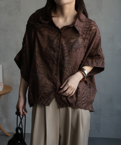 ap retro（アプレトロ）の「ジャガードフラワーブラウス / シアーシャツ《動画あり》（シャツ/ブラウス・レディース・ブラック/ホワイト/ライトブルー/ボルドー/ブラウン・FREE）」の21枚目の写真