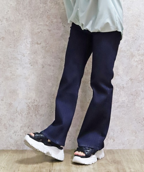 axes femme（アクシーズファム）の「ハイウエストウエストデザインデニムパンツ（デニムパンツ・レディース・ネイビー/ブラック・マルチサイズ）」の19枚目の写真