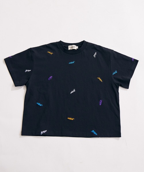 PAIRMANON STREET（ペアマノンストリート）の「【PAIRMANON STREET】総柄 刺繍 ロゴ オーバーサイズ Tシャツ（Tシャツ/カットソー・キッズ・ホワイト/ネイビー/ブラック・100/140/90/160/150/120/110/130）」の17枚目の写真