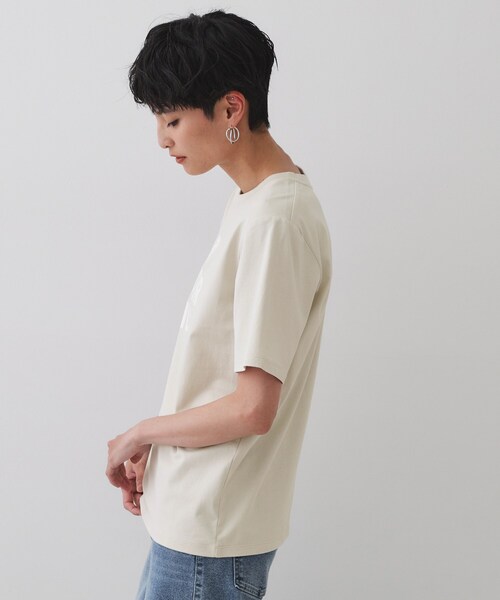 OPAQUE.CLIP(オペークドットクリップ)の「◆ロゴプリントTシャツ【洗濯機洗い可】(Tシャツ/カットソー・レディース・ホワイト/チャコールグレー/ライトベージュ・38/40/42)」の17枚目の写真
