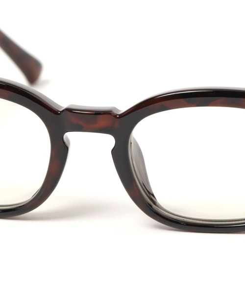 studio CLIP（スタディオクリップ）の「プラウェリントン調光サングラス（サングラス・レディース・ベージュ/ブラウン・FREE）」の8枚目の写真