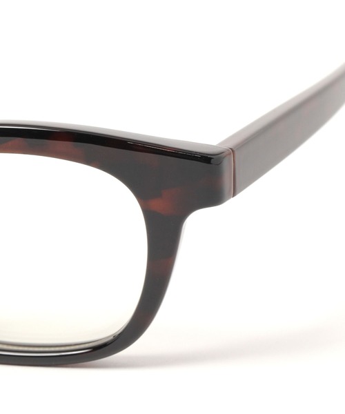 studio CLIP（スタディオクリップ）の「プラウェリントン調光サングラス（サングラス・レディース・ベージュ/ブラウン・FREE）」の9枚目の写真