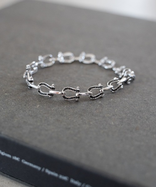 CUBIC ZIRCONIA×HORSESHOE BRACELET キュービックジルコニア×馬蹄モチーフブレスレット