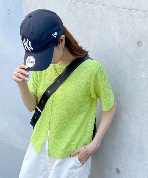 Futier land(フューティアランド)の「シアーウェーブ柄トップス(Tシャツ/カットソー・レディース・ホワイト/ブラック/イエロー・FREE)」の8枚目の写真