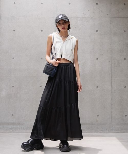 PAGEBOY（ページボーイ）の「ノースリーブショートZIPパーカー（パーカー・レディース・オフホワイト/グレー/チャコールグレー・FREE）」の5枚目の写真