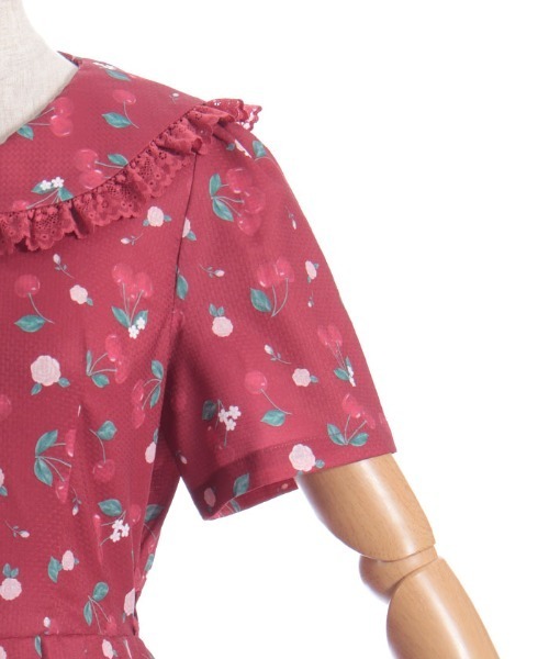 axes femme（アクシーズファム）の「チェリーローズ柄セーラー