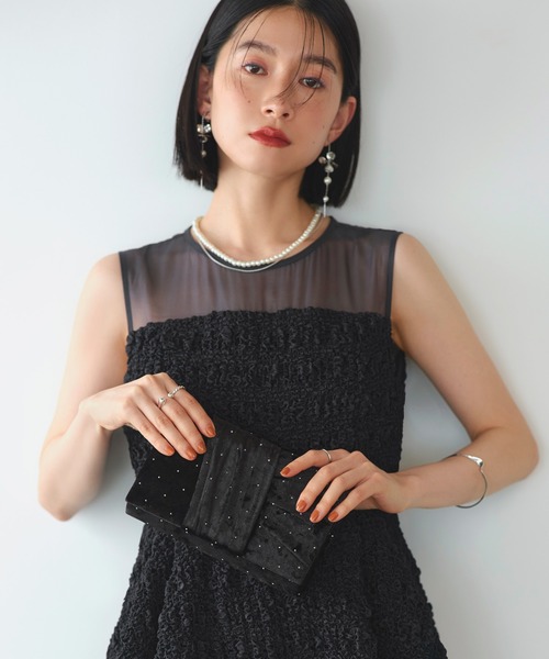 RUIRUE BOUTIQUE(ルイルエブティック)の「2way ラインストーン ベロア パーティーバッグ | レディース 結婚式 パーティー オケージョン 冠婚葬祭 セレモニー フォーマル お呼ばれ クラッチバッグ ショルダーバッグ(クラッチバッグ・レディース・ブラック/ベージュ・FREE)」の9枚目の写真