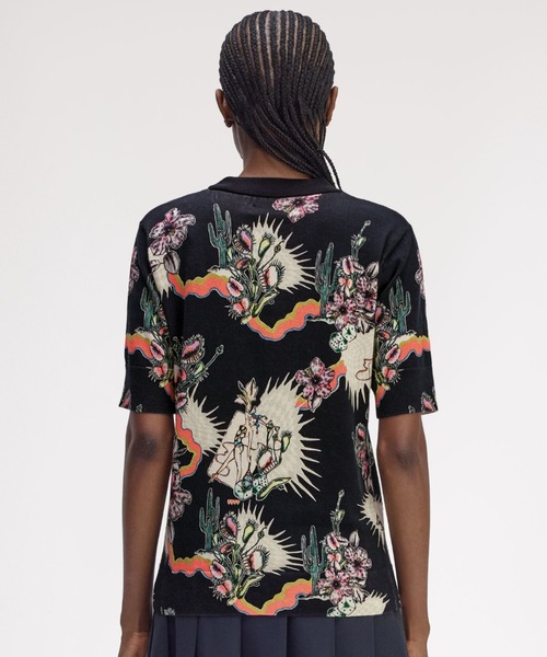 FRED PERRY(フレッドペリー)の「Amy Winehouse Printed Knitted T-Shirt/エイミー・ワインハウス プリントニットTシャツ(ニット/セーター・レディース・ブラック・10)」の7枚目の写真