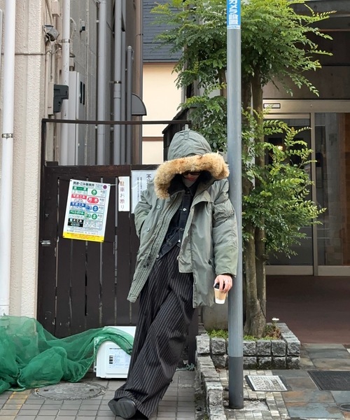 MandO（Auntie Rosa）（エムオー）の「アソートバギーロールアップワイドパンツ/ストライプ&チェック&無地（スラックス・メンズ・ネイビー系1/ネイビー系/ブラウン系その他2/ブラック系その他/グレー系その他2/ブラウン系その他/ブラック/グレー系その他3/ベージュ系その他/ネイビー系2・LARGE/MEDIUM/SMALL）」の12枚目の写真