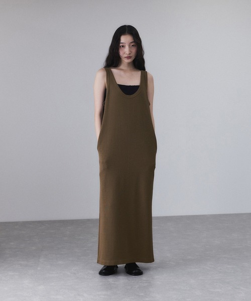 ADAM ET ROPE'（アダムエロペ）の「【サステナブル】Wフェイスジャージーセットワンピース（ワンピース・レディース・ブラウン/ブラック・36/38）」の17枚目の写真