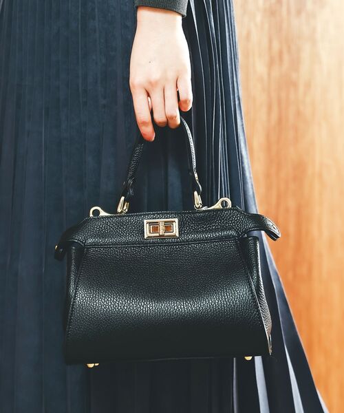 le.coeur blanc（ルクールブラン）の「MILLELA FIRENZEダブルオープニングバッグ（ショルダーバッグ・レディース・モカ/ブラック・FREE）」の9枚目の写真