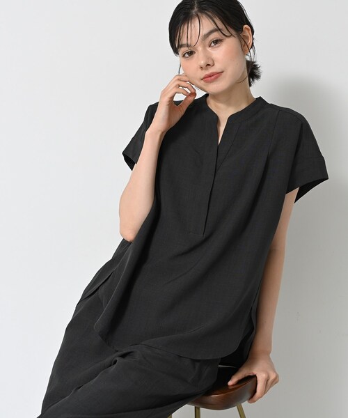 Dessin(デッサン)の「【2点セット/ウエストゴム/洗える】スキッパ―シャツ&ストレートパンツセット(セットアップ・レディース・チャコールグレー/ダークウッド/ライトグレー・02/03/01/00)」の5枚目の写真