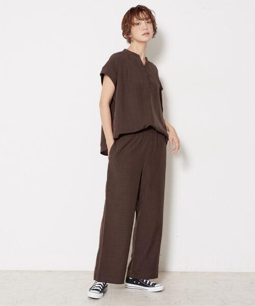Dessin(デッサン)の「【2点セット/ウエストゴム/洗える】スキッパ―シャツ&ストレートパンツセット(セットアップ・レディース・チャコールグレー/ダークウッド/ライトグレー・02/03/01/00)」の15枚目の写真
