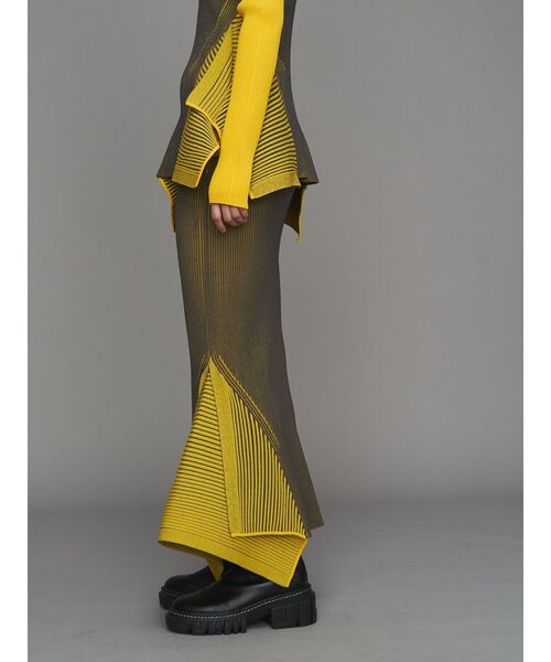 UN3D.（アンスリード）の「BI-COLOR RIB SKIRT / バイカラーリブスカート（スカート・レディース・キャメル/イエロー/ブラック・38/36）」の8枚目の写真