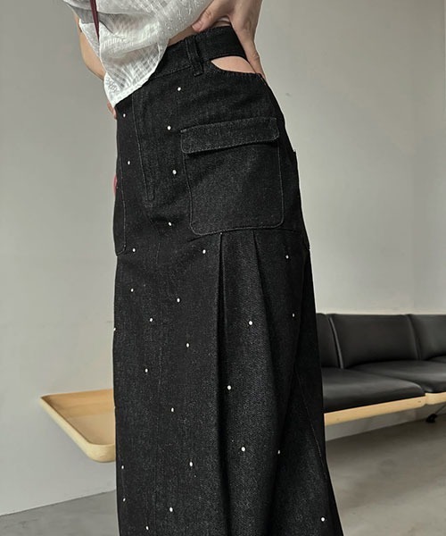 WILLFULLY（ウィルフリー）の「hollow out bijou tuck denim tight SK（デニムスカート・レディース・ブラック/ライトブルー・S/M）」の7枚目の写真